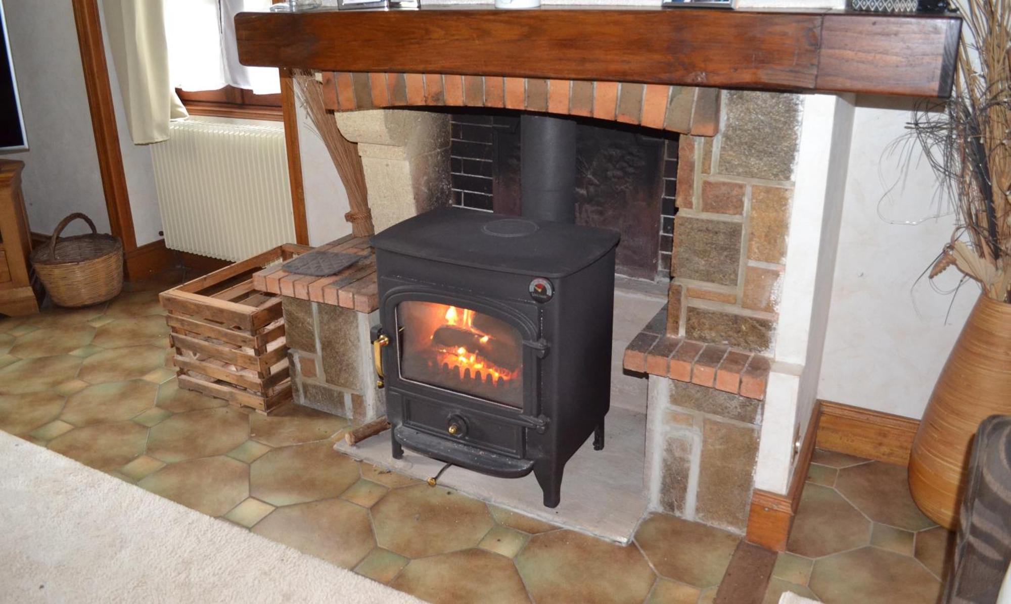 Les Bruyeres B&B Montbron エクステリア 写真