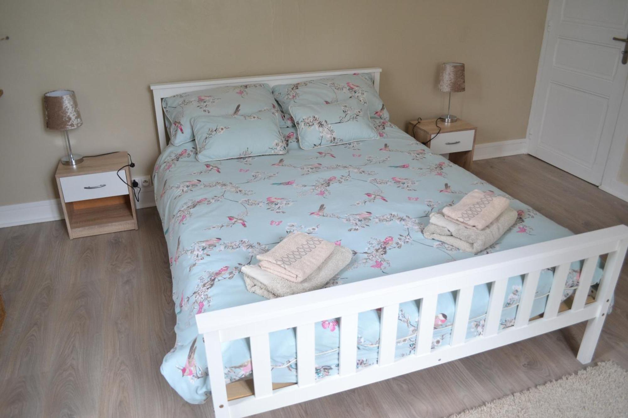 Les Bruyeres B&B Montbron エクステリア 写真